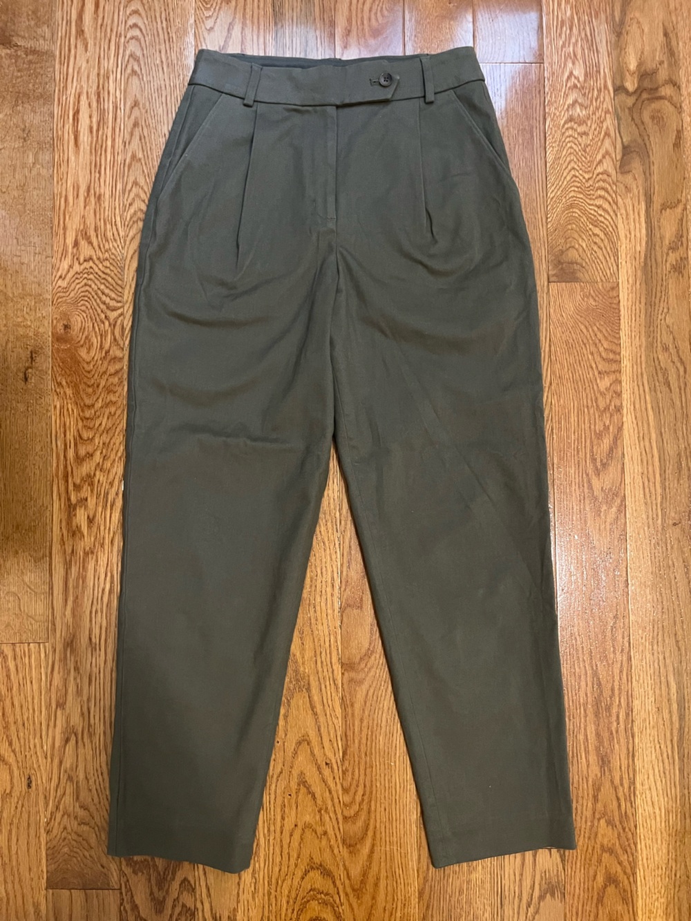 Express Olive High Rise Taper Pleated Ankle Pant Size 0R Women’s